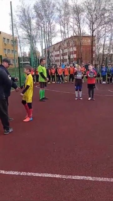 Получил лучшего игрока,заняли 2 место 🥈 🥳🥳🥳 смотреть онлайн