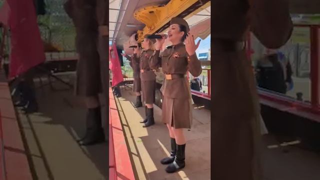 Краснодар. 9 мая Трамвай победы на маршруте