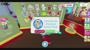 ИГРАЕМ С БРАТОМ В ADOPT ME ПЕТЫ ДИНОЗАВРИКИ