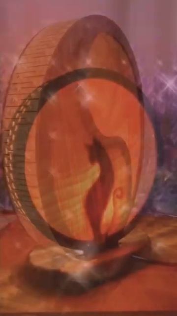 Светильник из дерева Кошка с появляющимся рисунком смотреть онлайн