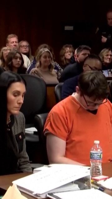 Суд в США разрешил сажать подростков ПОЖИЗНЕННО! #shorts смотреть онлайн