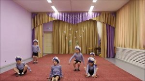 Танец Бескозырка белая Средняя группа