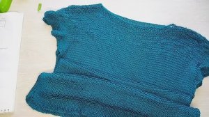 МК волан рукав. Футболка спицами