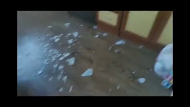 ШОК!!! ШКОЛЬНИК РАЗБИЛ ЛЮСТРУ И МАТЕРИТСЯ ПРИ РОДИТЕЛЯ? смотреть онлайн