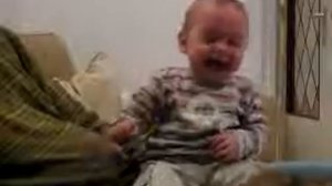 Самый смешной смех ребенка:))