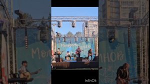 Рукава на день молодежи