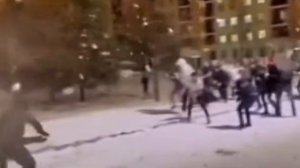 наш класс Когда пошёл снег!!!:):)