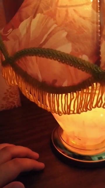 Тёплая лампа из 2000х #light смотреть онлайн