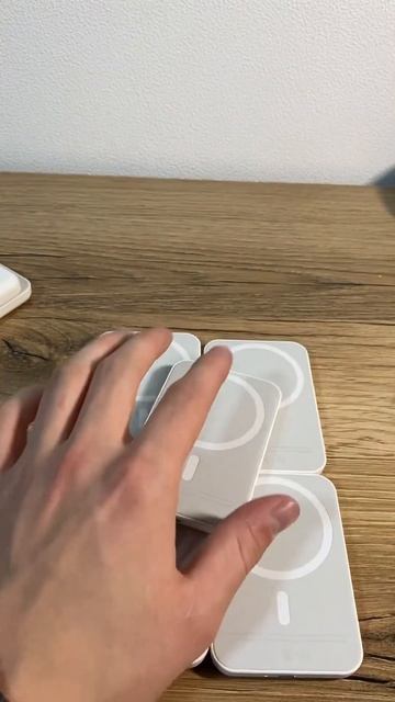 Повербанк apple за 400₽, перепродажа на авито от 1000!!! #авит смотреть онлайн