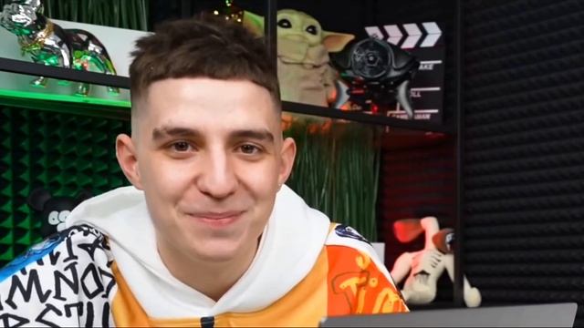 прими участие в следующем видео!!! Правила в любом момент видео и участвовать будет 1 человек!!! ;) смотреть онлайн