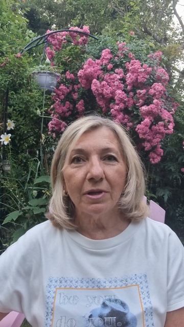 СКОЛЬКО СТОИТ ОБСЛУЖИВАНИЕ КВАРТИРЫ В ГЕРМАНИИ И КОГО смотреть онлайн