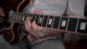 PART 2 of Blues licks EVERYONE should know! Blues solo guitar lesson over a shuf