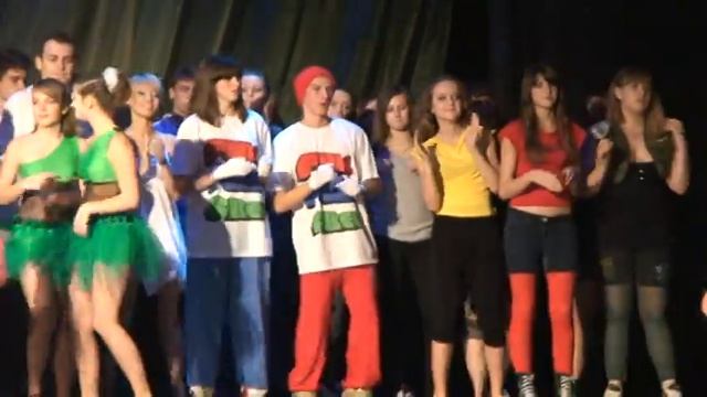 Терра-Денс в финале первого отчетного концерта