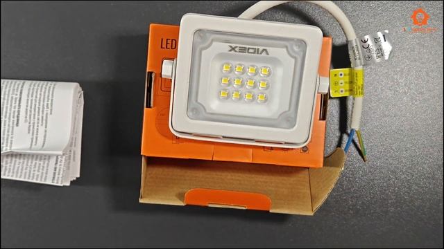 LED прожектор VIDEX VL-F2e-105W 10W 5000K