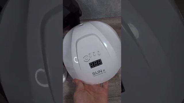 Ч.1| ОРИГИНАЛЬНАЯ ЛАМПА VS. КОПИЯ⚡️| #shorts #nailart #nails #ledlamp смотреть онлайн