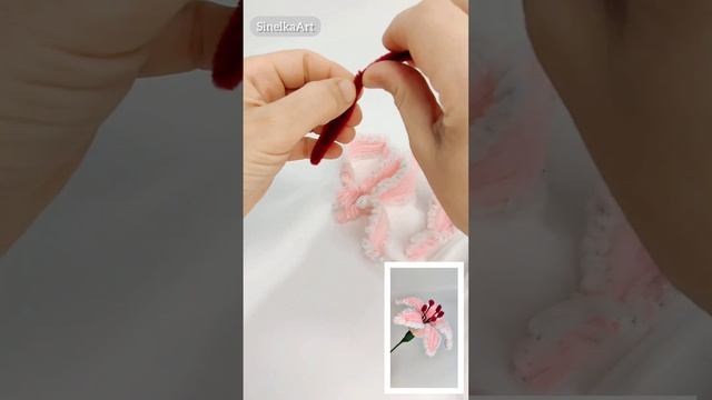 Лилия из синельной проволоки/  DIY / Tutorial / Синельная проволока мастер класс