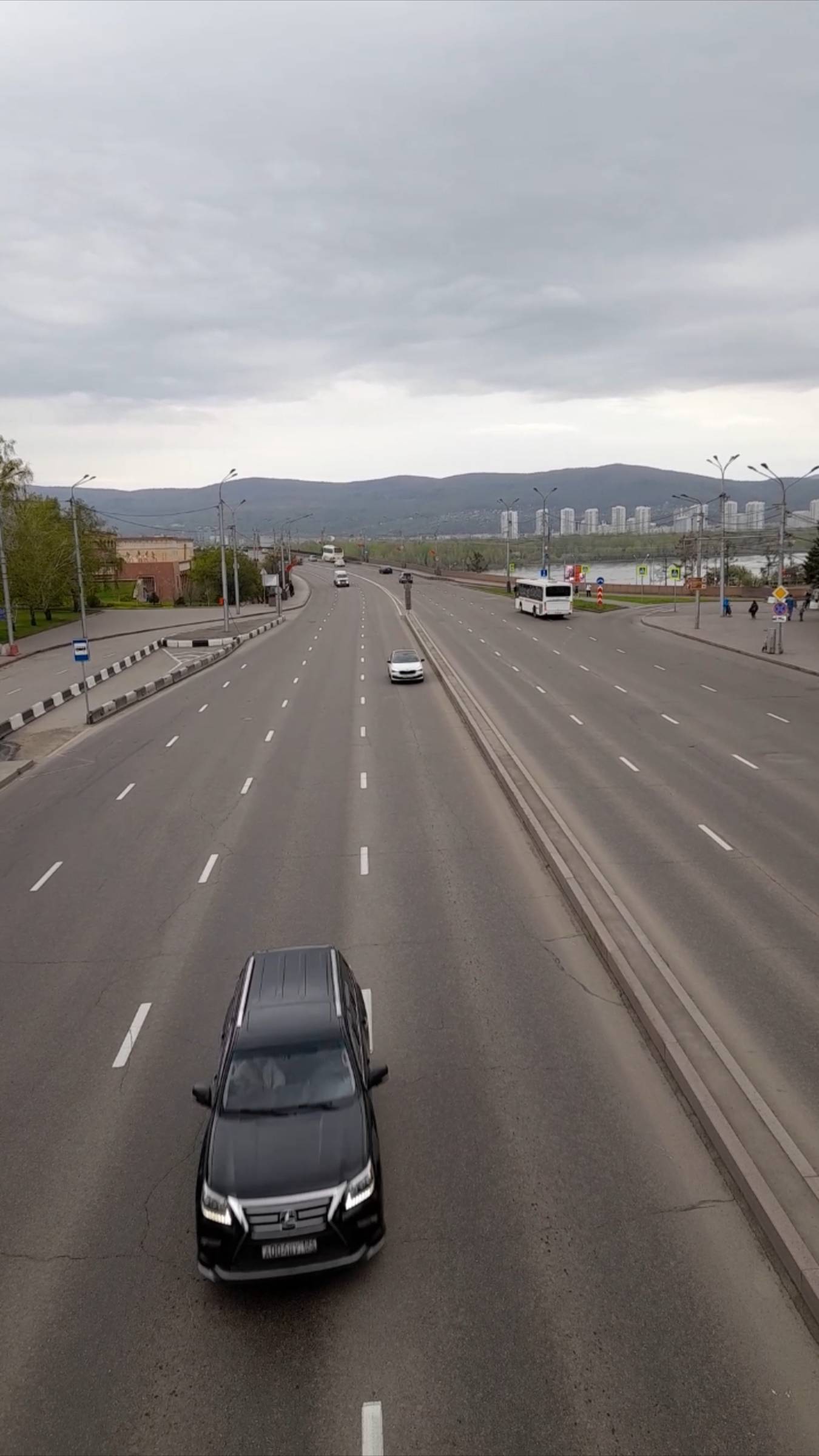 20250509_113353 Красивые виды с авиадука в праздничном Красноярске