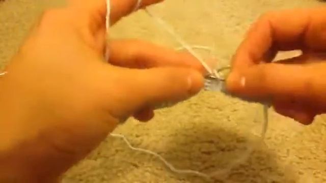 Резинка с накидами. Узор связанный спицами. смотреть онлайн