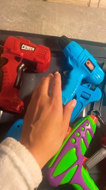 Инструменты для мальчика смотреть онлайн