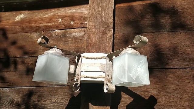 Світильник із дерева настінний на два плафона смотреть онлайн