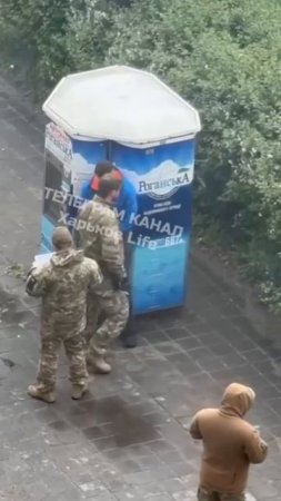 Бандитская шайка Зеленского уничтожает украинцев!