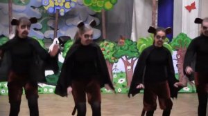 Токмак.Танец летучих обезъян