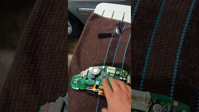 мерседес w211 замена панель приборов без программирова? смотреть онлайн