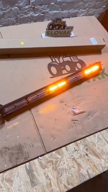 LED балка стробоскоп 60W мигалка желтый свет прикуриват