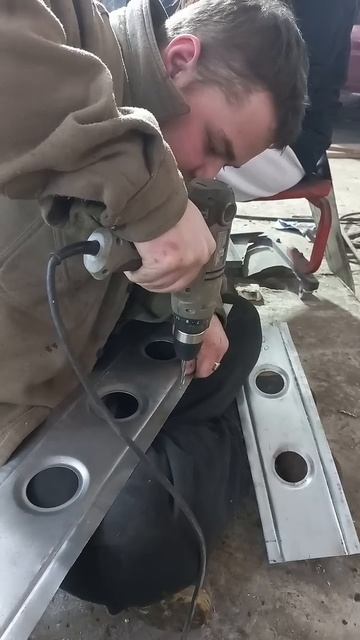 Создание отверстий для сварки. Просьба не повторять! #? смотреть онлайн