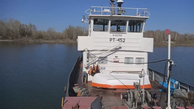 Распаковка парохода (Что внутри у речного буксира-толкача) - Навигация 2024 (27 апреля) смотреть онлайн