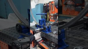 Трубогиб гиббон в деле с шуруповертом