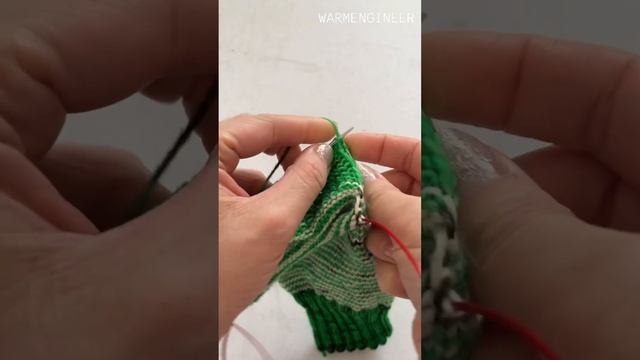 Носки методом Helix из пряжи ручного крашения от andreevna_knits  вязание своимируками в