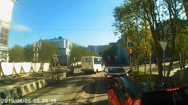 Nord-News: Водитель маршрутки в Мурманске на «встречку» и ? смотреть онлайн