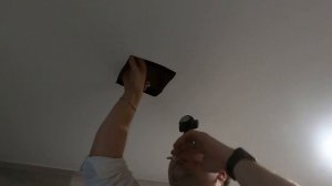 Как правильно установить квадратный светильник в нат?