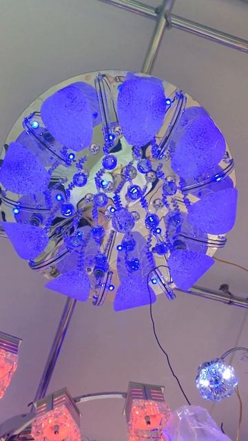 Люстра со стеклянными шарами, очень красивая, дешево 02 смотреть онлайн