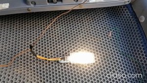 Подсветка пассажирского бардачка на Hyundai accent 2 Тагаз.