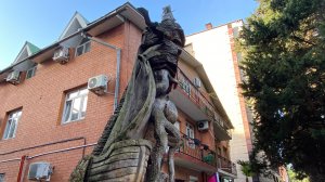 Адлер, столовая Патиссон, магнолии, едем в парк //10 мая 2025 года