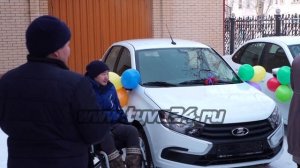 Пострадавшие на производстве получили новые автомоби