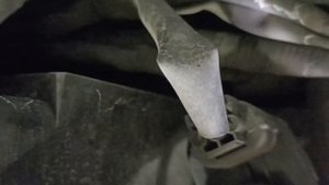 Замена лампы ближнего света фар Honda Accord 8