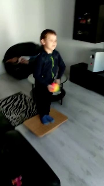 Балансировочная доска Бильгоу смотреть онлайн