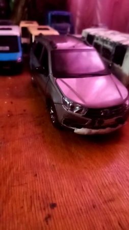 Вчера я купил новую Гранту Кросс в автосалоне LADA.