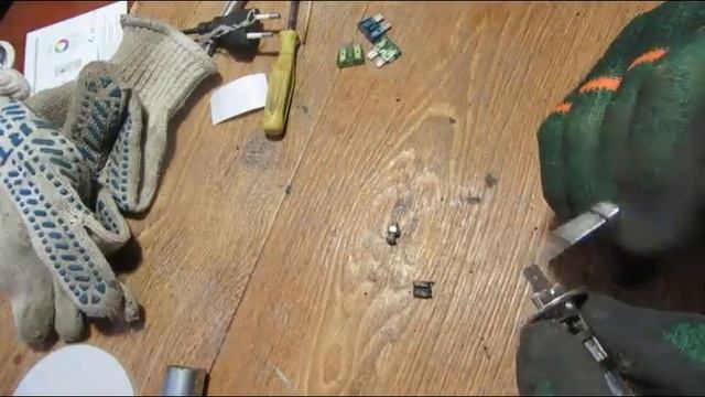 Замена лампы ближнего света на Хонде смотреть онлайн