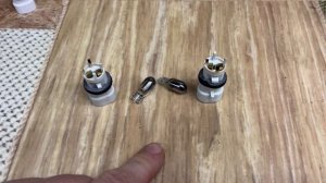 Замена ламп подсветки номера Лада Гранта