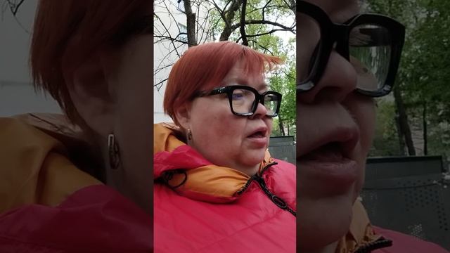 На улице + 5 и мокро