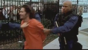 Я дам 100 млн долларов тому кто вытащить меня от сюда