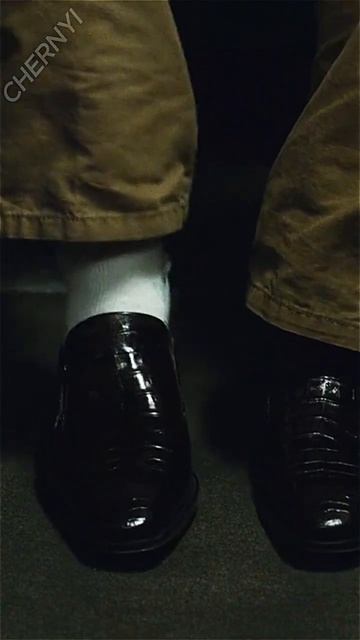 Нашел Волшебную🤯 Швейную машинку и...#моменты #момент? смотреть онлайн