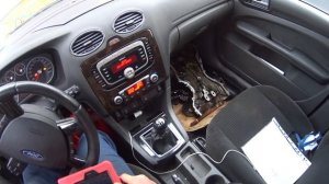 выезд на форд, не заряжается аккумулятор