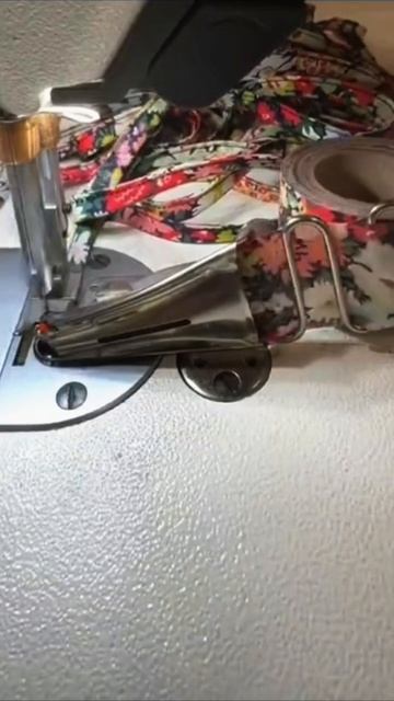 Как работает окантователь A10 #какшить #швейныелайфхак? смотреть онлайн