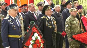 Никто не забыт! Панихиду отслужили у Братской могилы