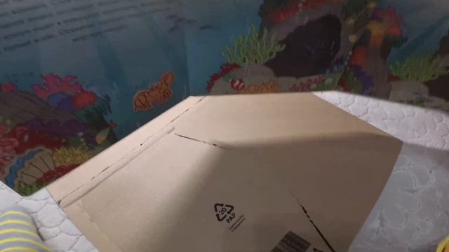 Распаковка и обзор детских книг "c фонариком", магнитны смотреть онлайн